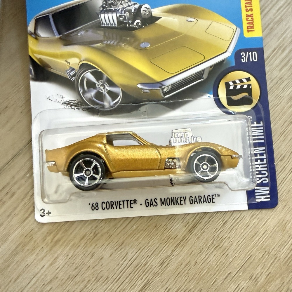 Hot Wheels '68 Corvette Gas Monkey Garage Gold Midas Monkey Screen Time Carded - Picture 3 of 6